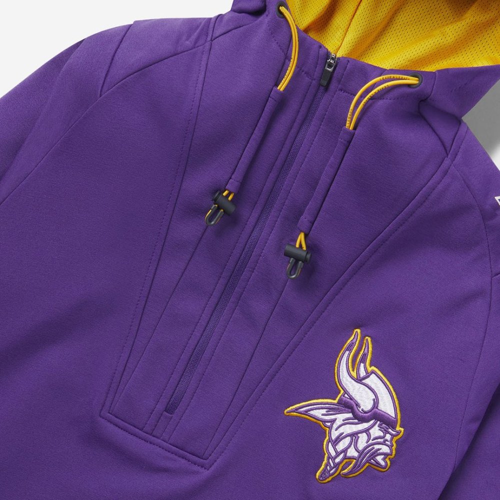UNRL X MINNESOTA VIKINGS CROSSOVER HALF-ZIP NO. 1 Medium (worn 1 time)